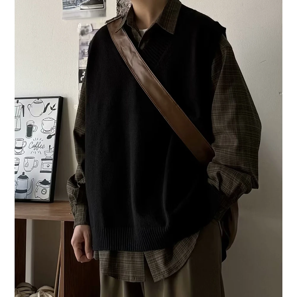 Sleeveless Sweater Men Knit Vest Classic Theme Polyester Fabric Knitted Texture O-neck Collar Classic Style Knitted Vest