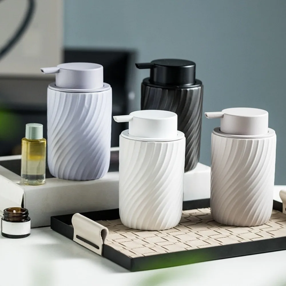 

Керамическая пенящаяся бутылка для мусса, матовые полосы, бутылка с пузырьковым насосом для пены, простая многоразовая бутылка для дозирования жидкости