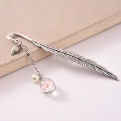 Leaf Style Metal Bookmark Luminous Constellation Bookmark for Students Teachers Stationery Book Marker