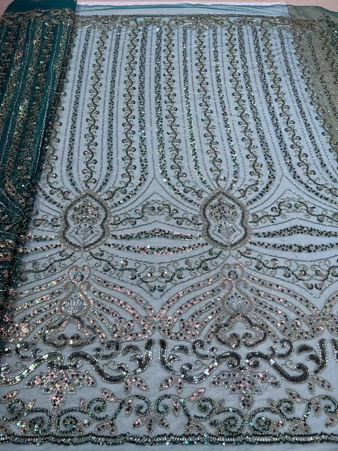 

High Quality African beads Lace Fabric S-13026813 Sequins Lace Fabrics for Party Dress Nigerian