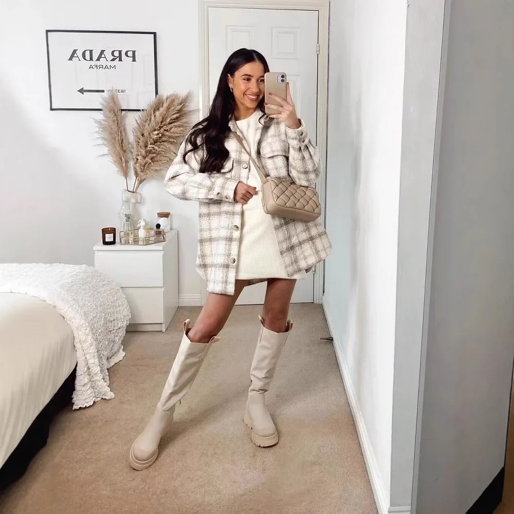 

Европейская и американская модная утолщенная клетчатая рубашка с начесом, свободная женская верхняя одежда, популярный интернет-стиль знаменитостей