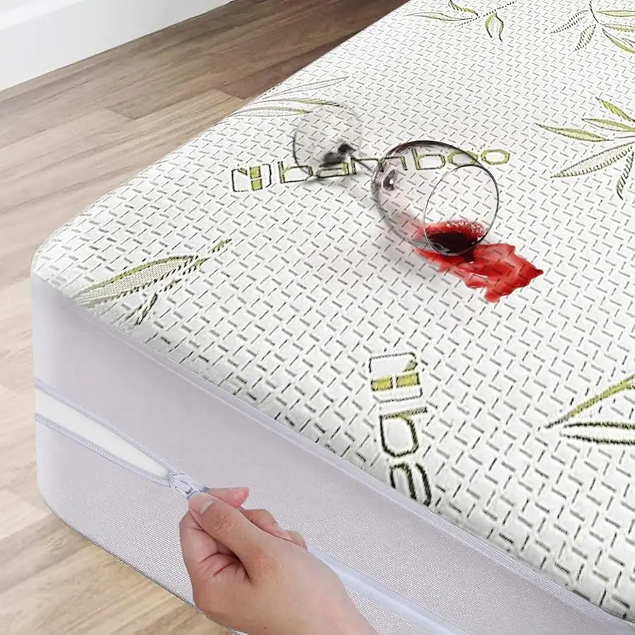 

Bamboo Mattress Protector with Zipper - 100% Waterproof Queen Size Cooling Mattress Co er - Ultra Soft Jacquard Fabric Breathabl
