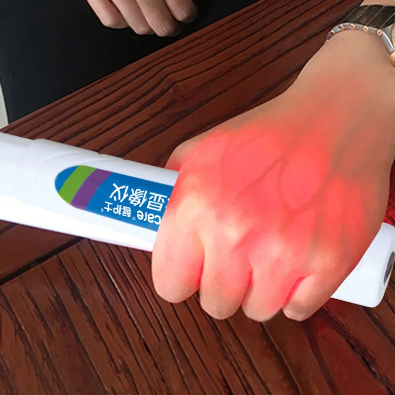 Medical Venipuncture หลอดเลือด Imaging เครื่องดนตรีสีแดงการฉายรังสี Infusion เครื่องทำความสะอาดผิวหน้าเพื่อค้นหาหลอดเลือด