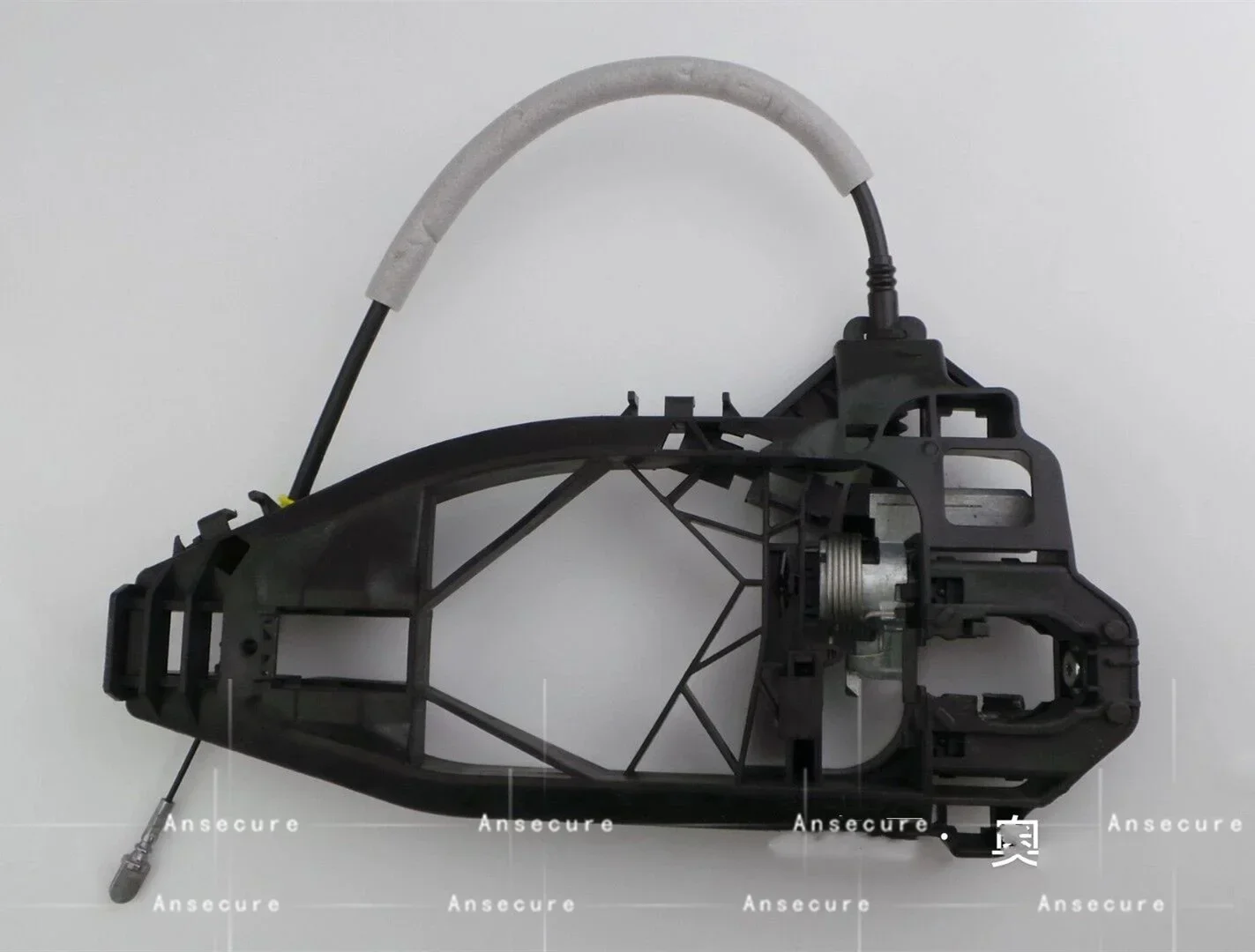 

Genuine Right Rear Door Handle Bracket Frame Mounting For Audi A6 C8 A7 2019-2025 4N0837812 4N0837812B