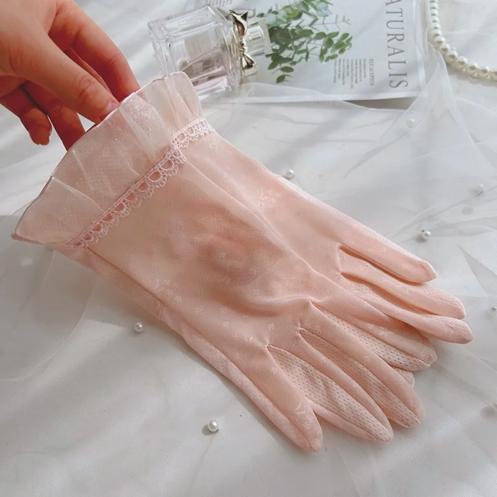 

Breathable Mesh Lace Gloves Anti Slip Touch Screen Women Gloves Thin Sunscreen Ice Silk Gloves Ladies