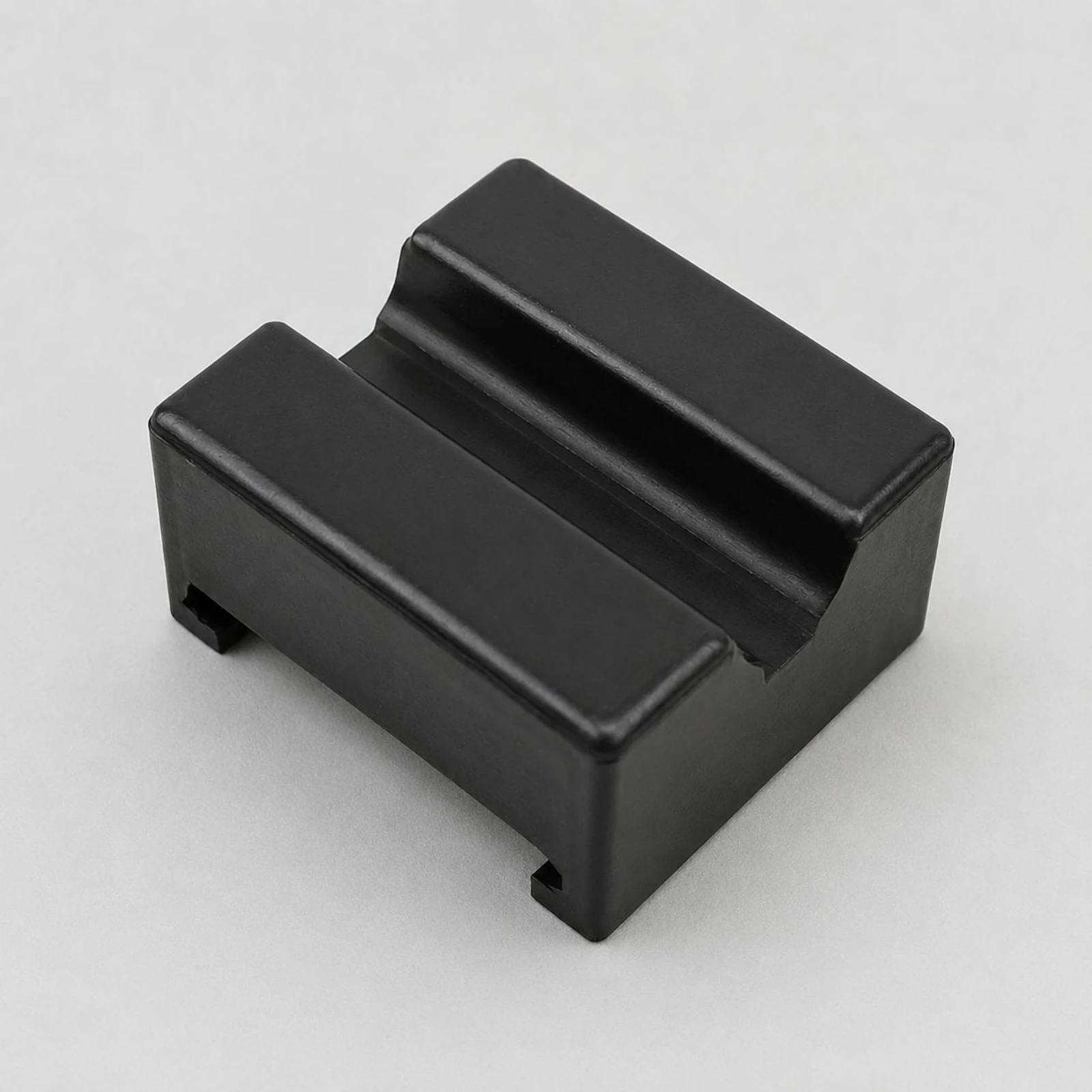 Rubber Lift Pad Shock Absorbing Rubber Lift Puck Car Lift Pad Damage Free Lifting Auto Part Anti-Slip for Garage view 5