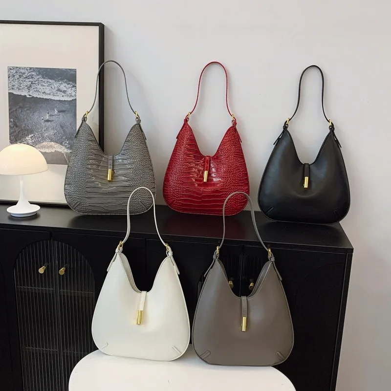 

Luxury Crocodile Texture Single Shoulder Bag for Women Embossed Saddle Design Crossbody Handbag with Strap Buckle