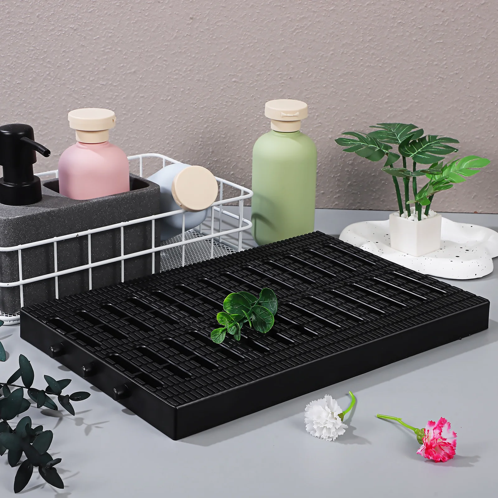 

Outdoor Drain Grate Plastic Hollow Design Rectangular Drain Cover Durable Drainage Grate for Kitchen Garage Basement Yard