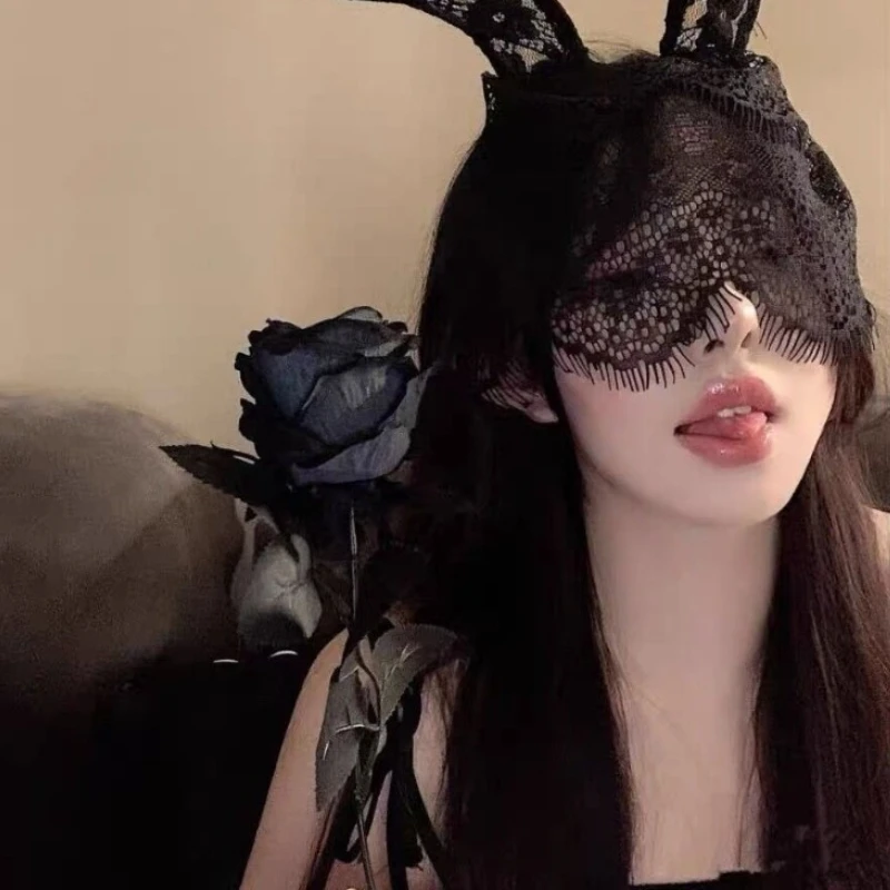 Accessoires d'Halloween Reine Masques de fête pour adultes Masques de fête cosplay chauds Cosplay sexy Femmes Masque creux Masque pour les yeux de mascarade en dentelle