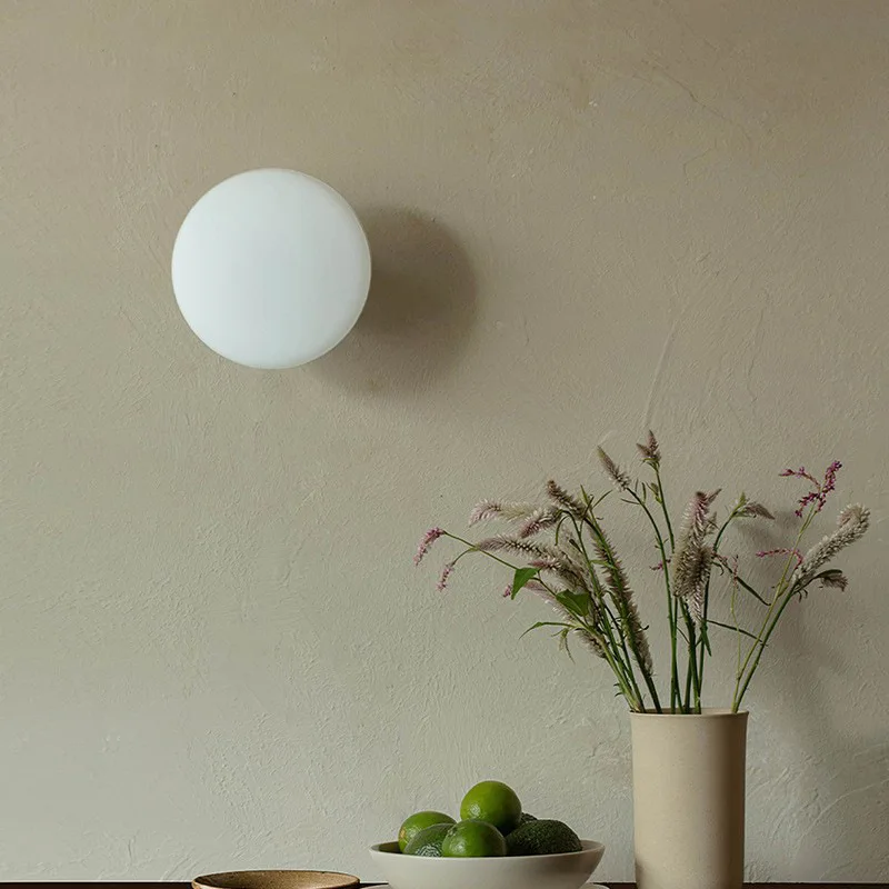 يحتوي مصباح سقف المدخل الشمالي الجديد على ضوء ممر شرفة الفطر القديم مع تصميم ضوء زجاجي بسيط