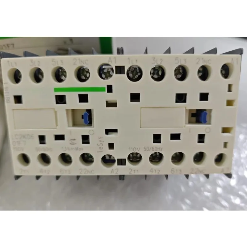 Brand New Original LC2K0601F7 three pole reversible contactor 6A110V Fast Delivery