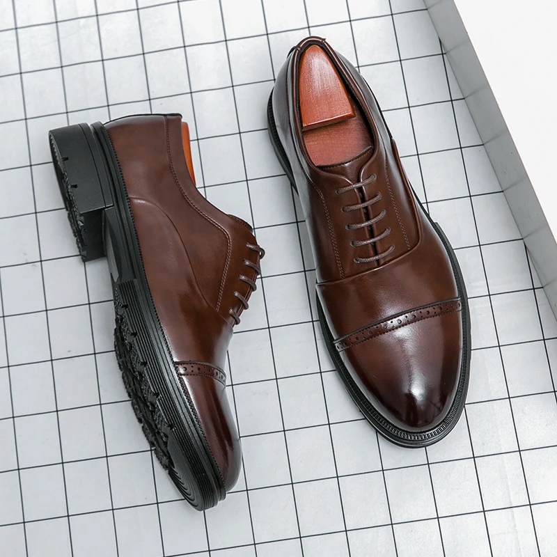 Classic Brogues Wedding Leather Shoes For Men Formal Office Casual Business Shoes Man High Quality Social Men's Dress Shoes