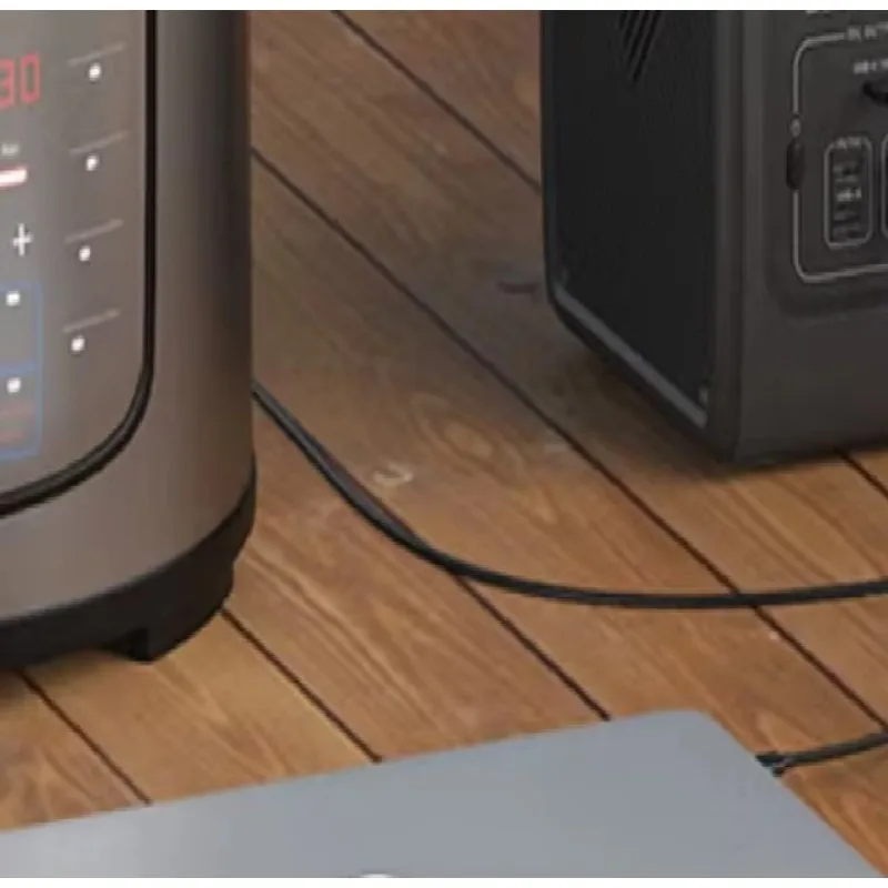 1800w 2400w 3000W Portable Power Station Lithium Ion Battery Solar Panel Car Recharge Multiple Devices Power