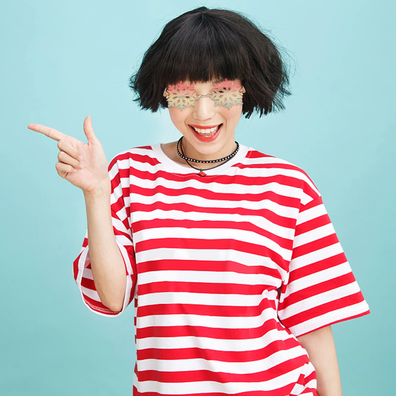 

1pc Premium Sunglasses Unique Design Fashionable Decorative Eyeglasses Bright Simple Classic Shading Accessory Funny Glasses For