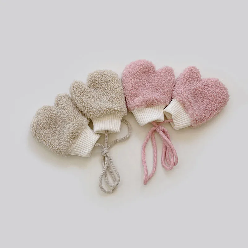 Winter Plush Warm Baby Gloves Lamb Wool Full Finger Gloves With Ropes Solid Color Toddler Girls Boys Warmer Mittens