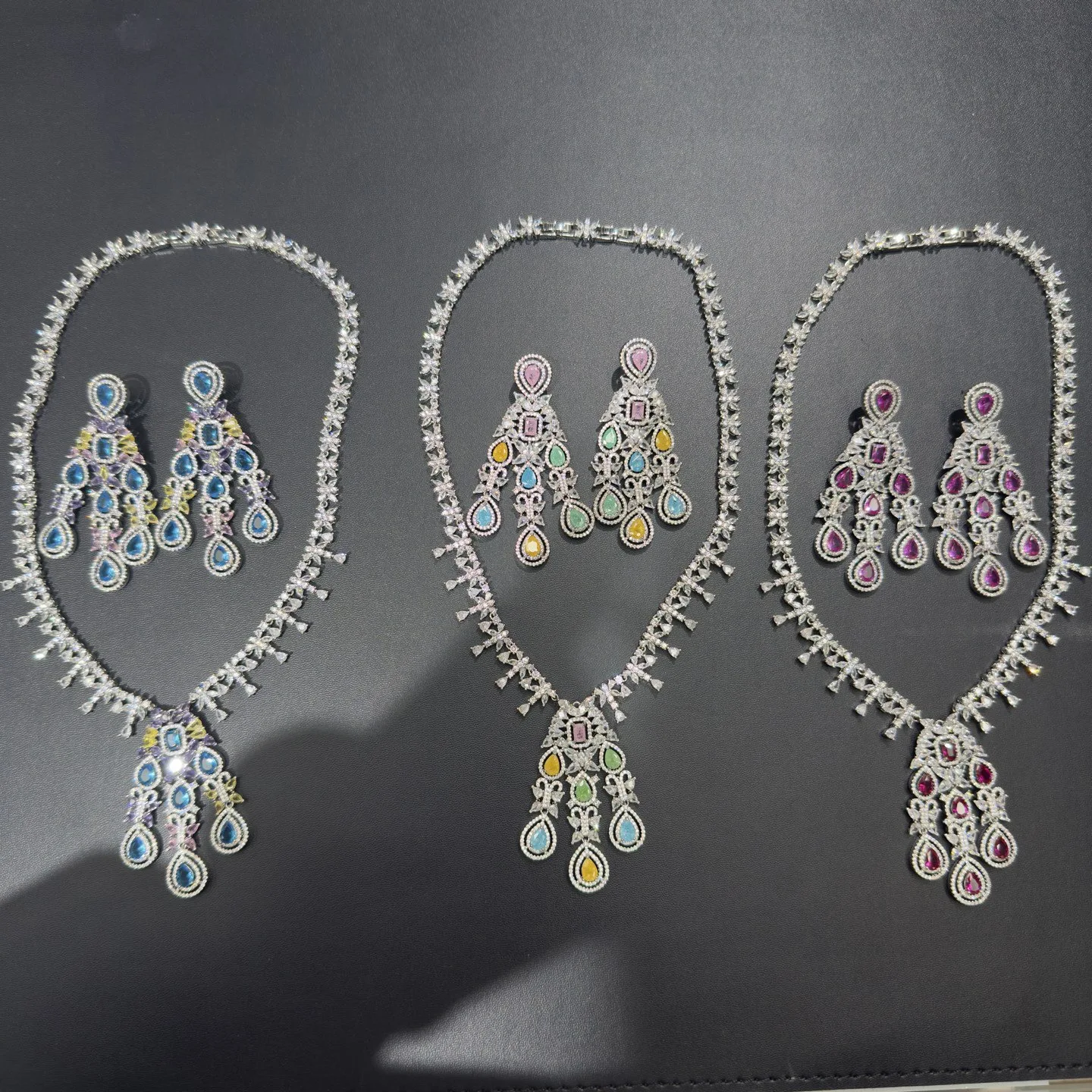 

Women Fashion Zircon Earrings and Necklace Set 2026