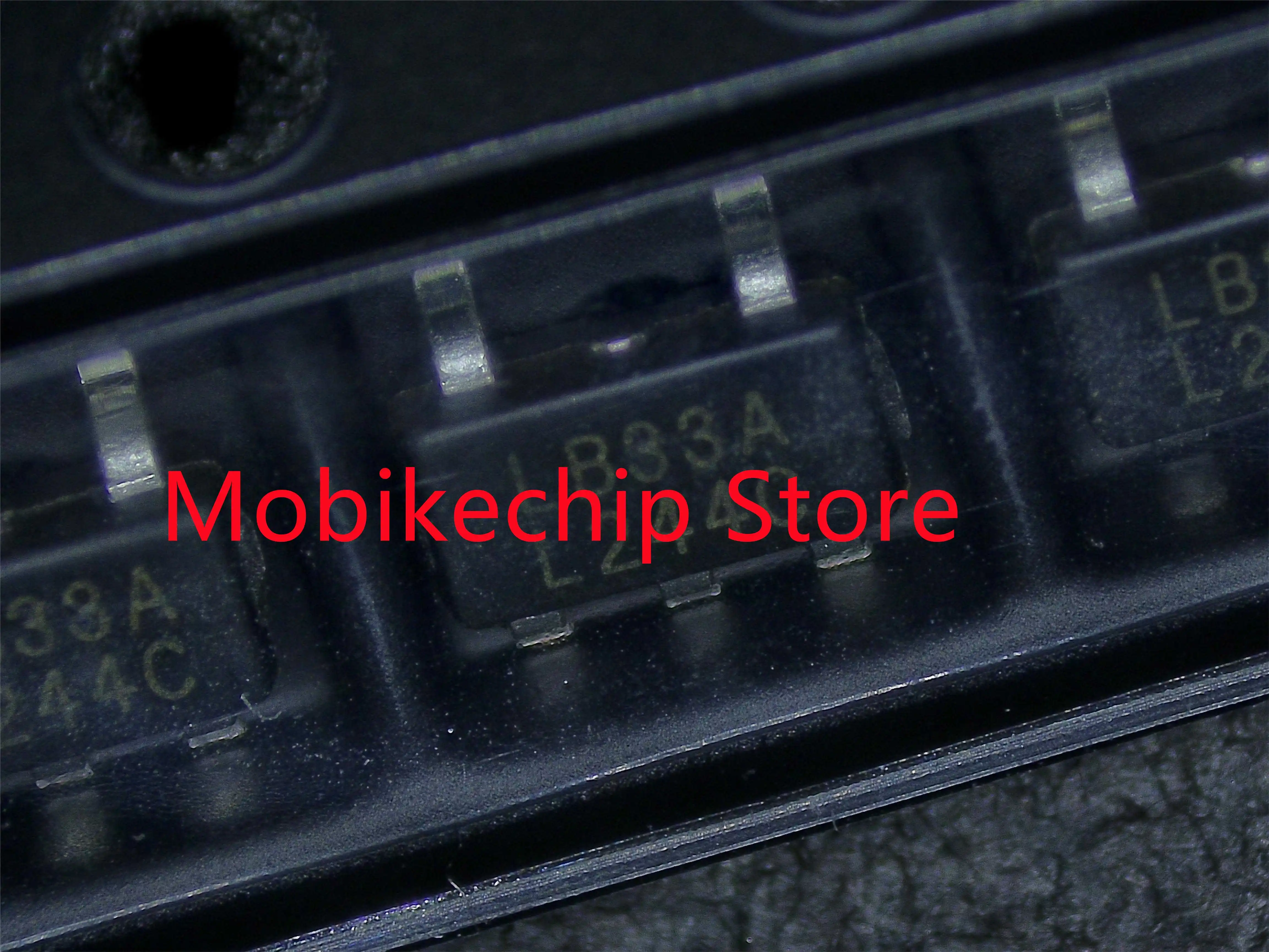 RS3236-3.3AYF5 Neuf et original en stock