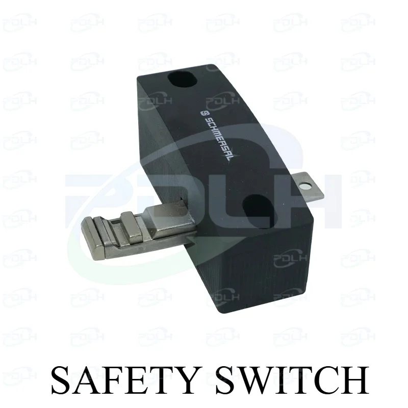 1PC 4-008-32-1214 Actuating Element AZ/AZM 200 Safety Switch Solenold Interlock For Homag Machine