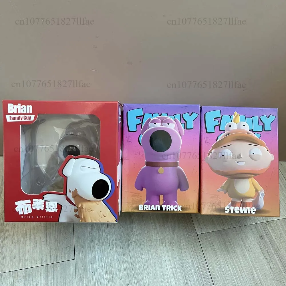 Muñecos de Peluche de la Familia Griffin de Youtooz: Stewie Griffin, Bob Belcher, Tina Louise, Hank Hill, Brian, Peter Stansmithe, Bobby