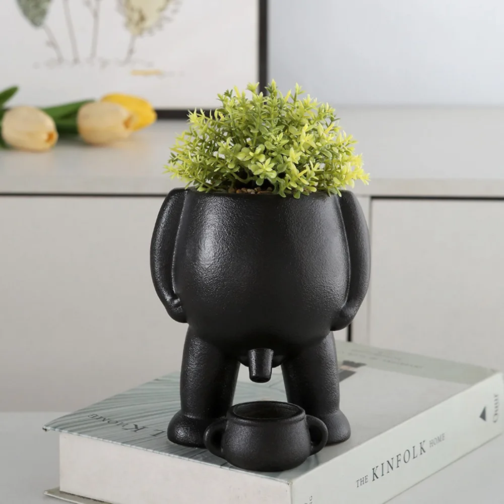 Resin Funny Flowerpot Creative With Drainage Holes Flower Pots Piss Pot Shape Human Shaped Peeing Plant Pot