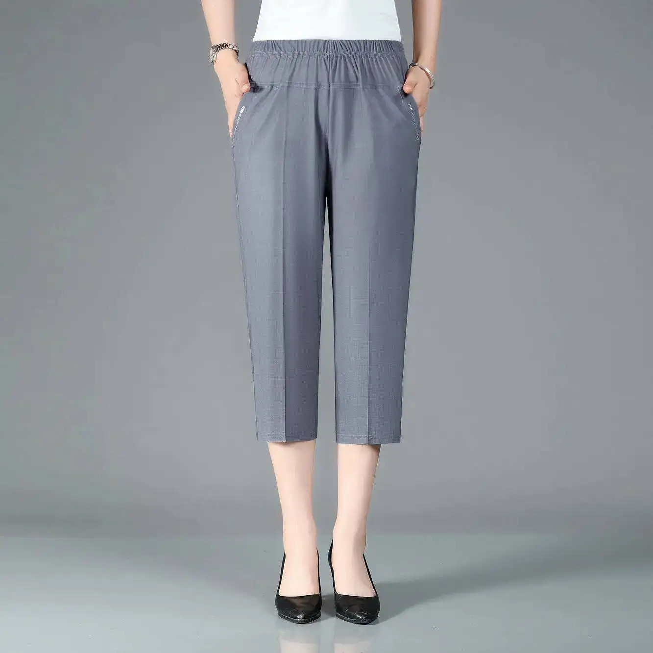 

2025 Summer Middle-aged Women's Straight Pants Casual High-waisted Stretchy Mom Pants Solid Color Calf-Length Trousers