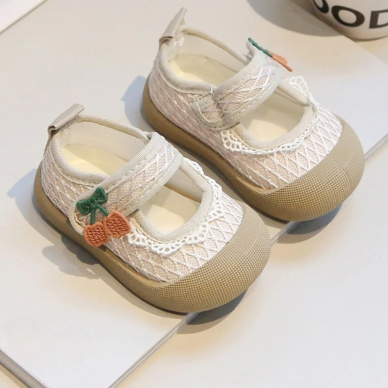Spring Princess Clothshoe2026new Korean Version Retro Women's Soft Child Loafers Casual Girl Anti Slip Campus Student Bean Shoes
