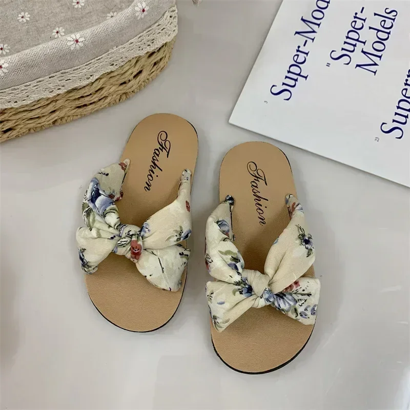 Girls Slippers Children\'s Fashion Soft Sole Princess Shoes Kids New Summer Sandals Flat Shoes Baby Girls Shoes