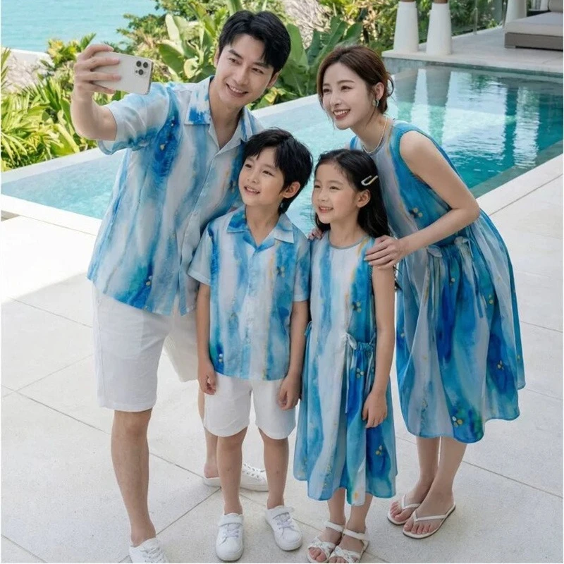 2026 Summer Family Matching Outfits Ocean Print Beach Dresses & Shirts Set for Mom Dad Kids Vacation Photoshoot