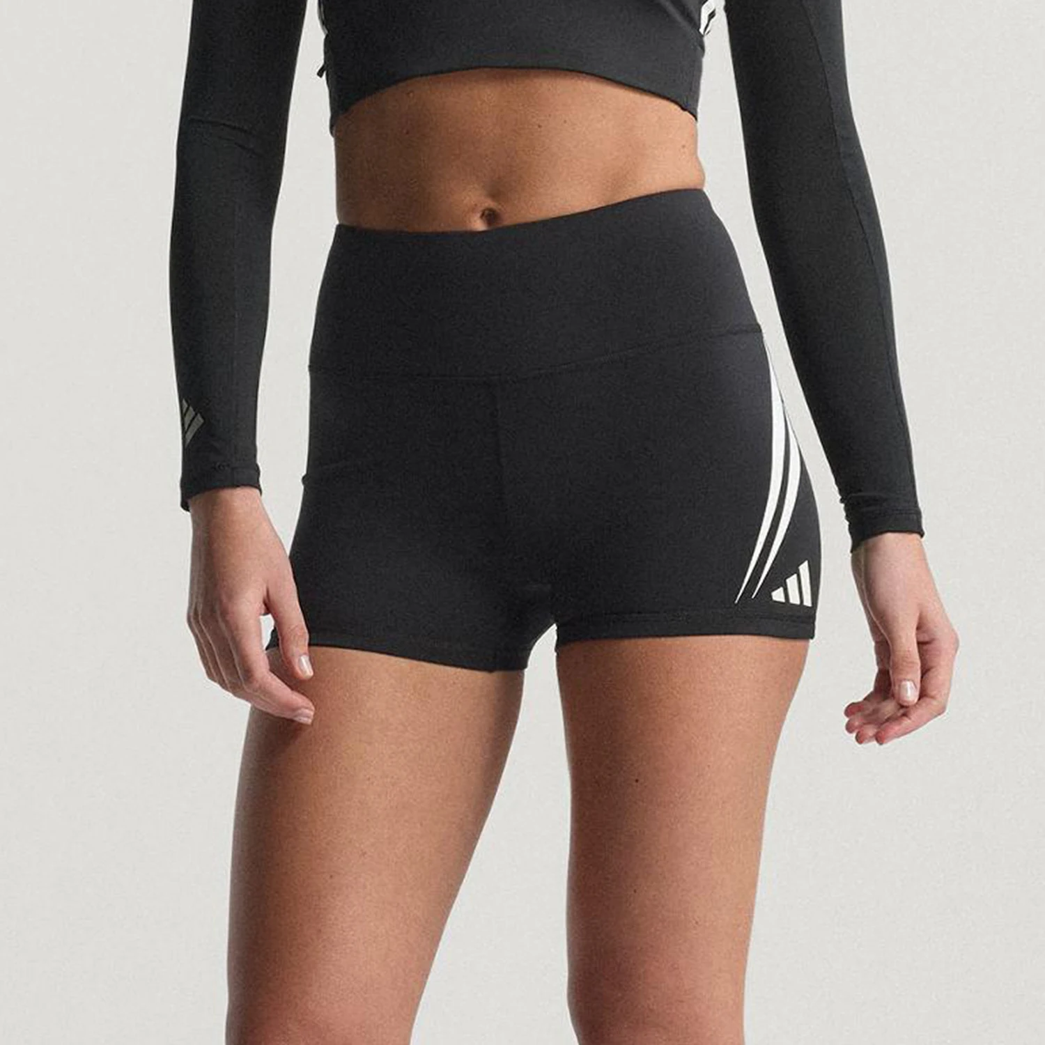 

Оригинальные летние женские узкие укороченные шорты Adidas 2025 JW1736