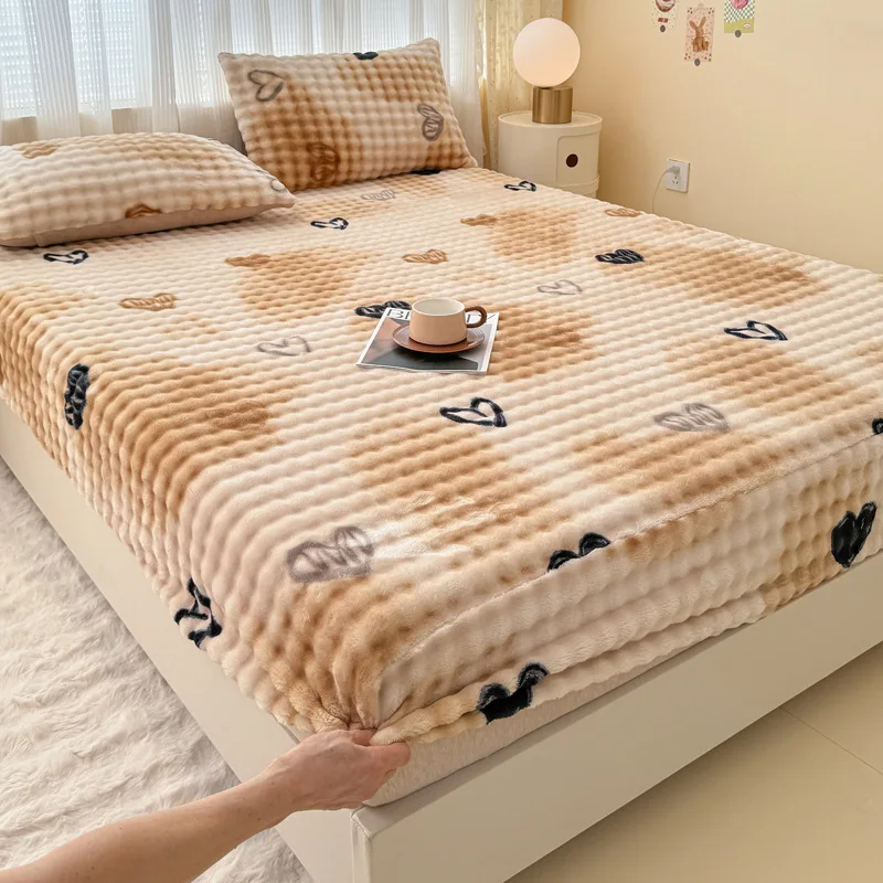 High Quality Milk Velvet Printed Fitted Sheet Single Thick Faux Rabbit Fur Mattress Protector Warm Bed Cover for Autumn Winter