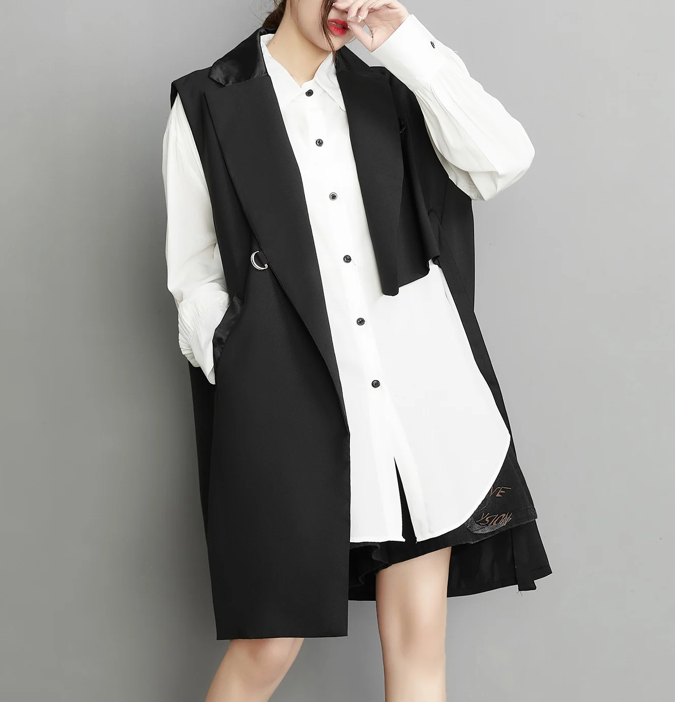 

Женский костюм-жилет, новый осенний нерегулярный дизайн, верхняя одежда из полиэстера для поездок на работу, детали на пуговицах