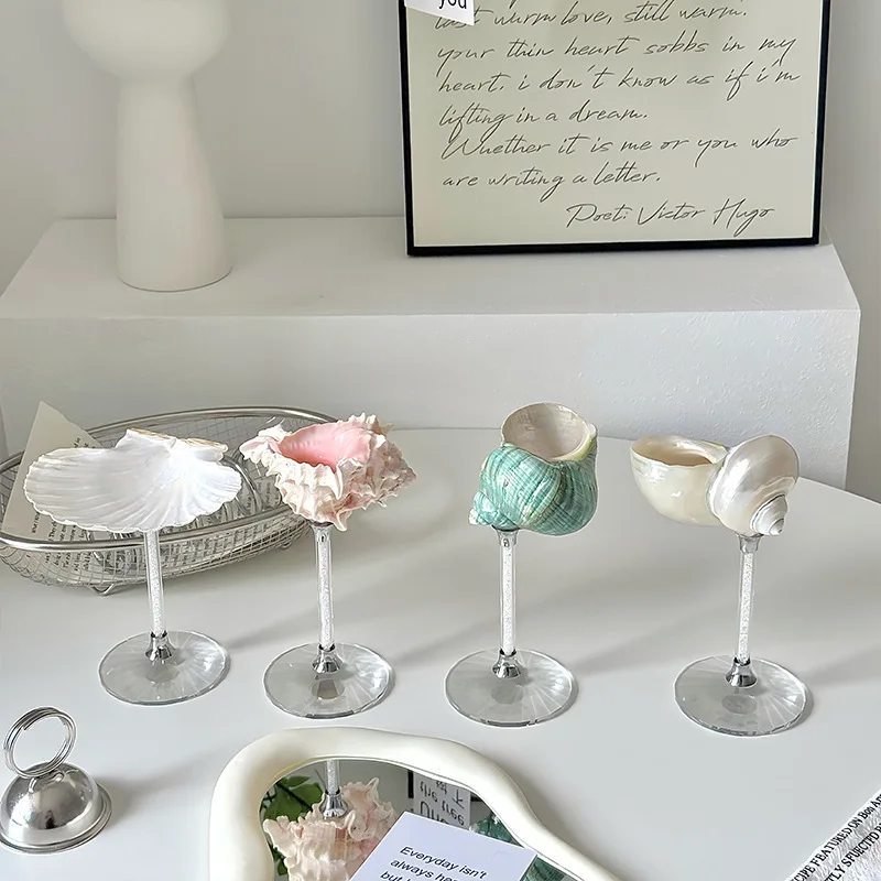 Natural Conch Shell Wine Glass Cocktail Glasses Martini Glasses Creative Handmade Goblet for Home Bar Decor Sea Shell Chalice