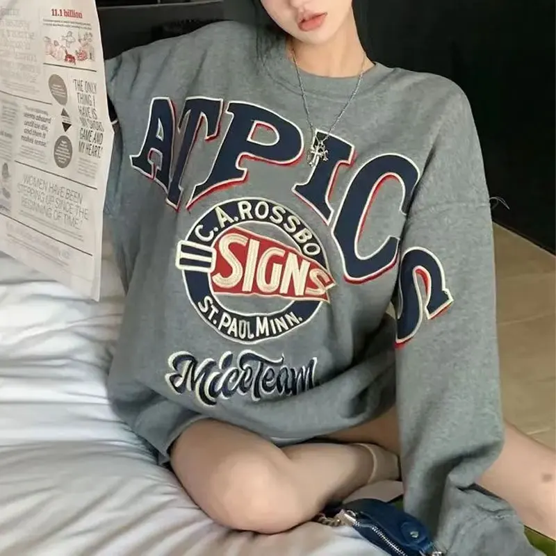 Amerikaanse retro letter bedrukte hoodies dameskleding ronde hals casual herfst winter fleece losse basic sweatshirts met lange mouwen