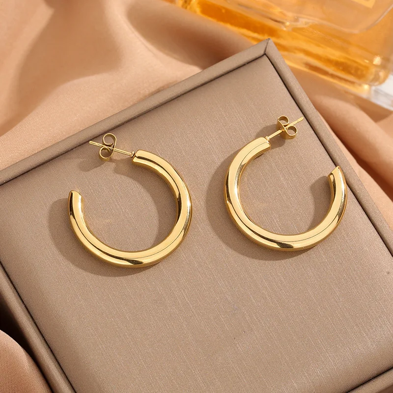 Minimalist Fashion Gold Color Stainless Steel C-shaped Stud Earrings for Woman Girls Korean Temperament Jewelry Gifts Colorfast