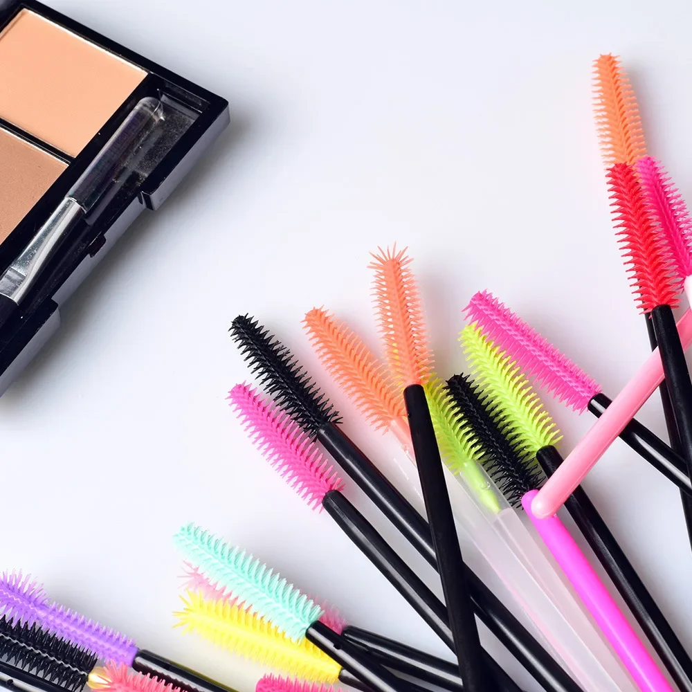 Pennello per ciglia Applicatore gel Bacchette per mascara Silicone usa e getta 100 pezzi Spoolers Estensione ciglia Pennelli cosmetici Strumento per il trucco
