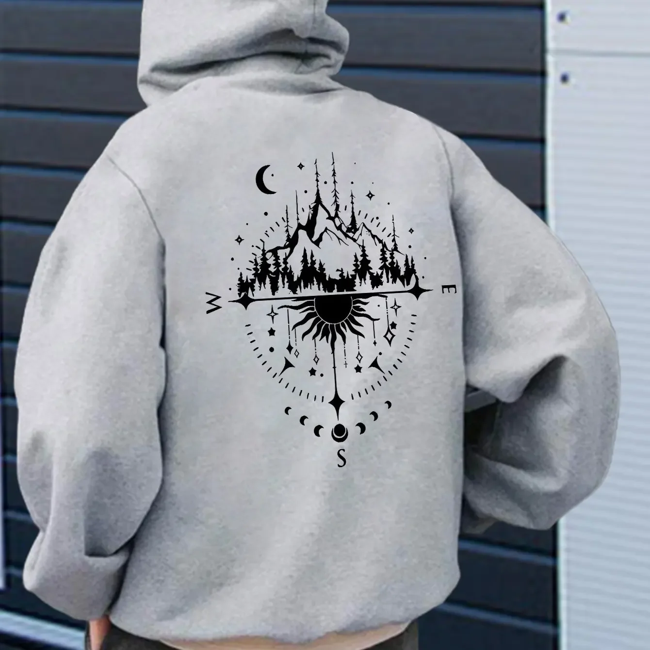Men'sfall/winter hooded sweatshirt with compass mountain and star pattern prints,loose and casual style sports hooded sweatshirt