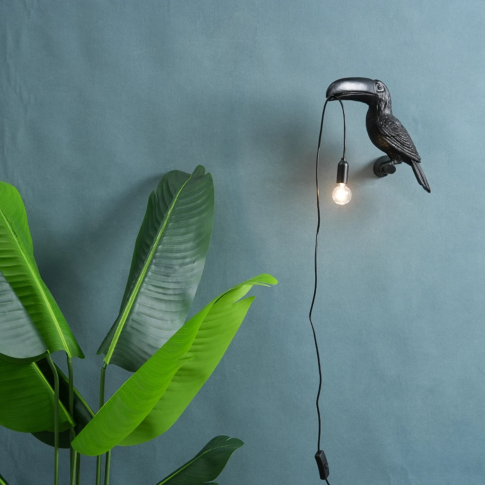 Resin Lucky Bird Crow Wall Lamp Decorative Big Mouth Bird LED Wall Light for Bedroom Living Room, Home Decor with Free Bulb