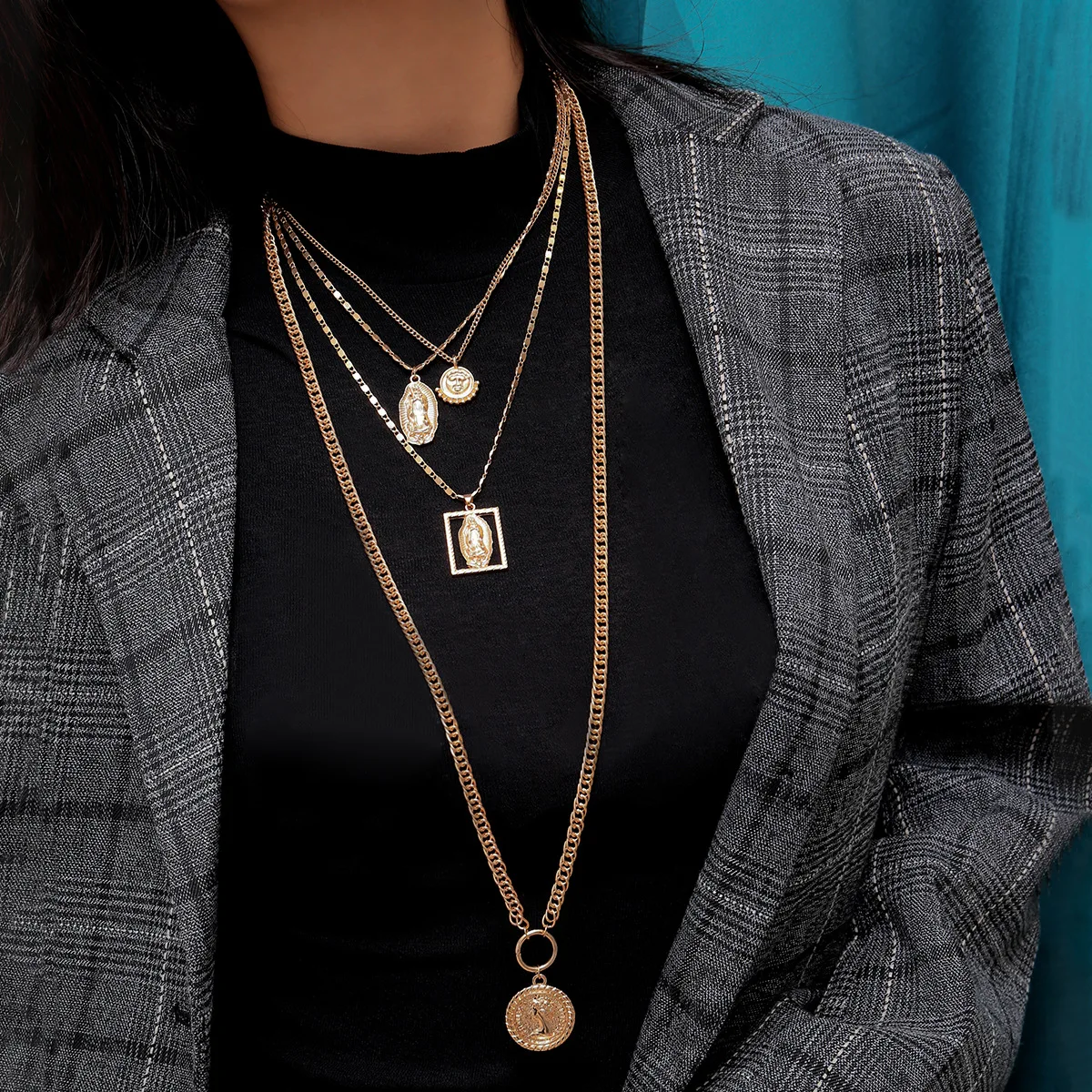 Accessories, retro personality relief face mask necklace jewelry sweater chain women, simple multi-layer Jesus necklace
