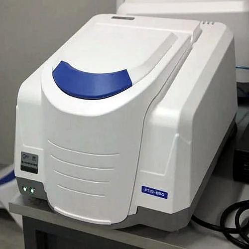 Lab Fourier Fransform Infrared FTIR Spectrometer ATR