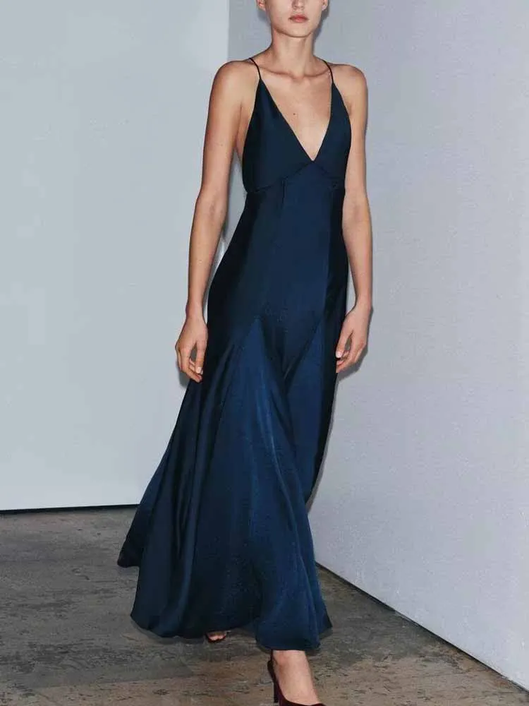 Neuzugang im europäischen und amerikanischen Winterstil, modisches und einfaches Damen-Unterhemd-Design, vielseitiges strukturiertes langes Kleid