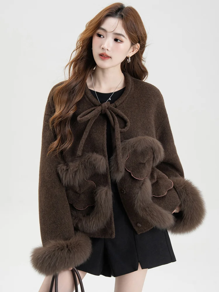 

2025 Fashion Winter Women Wool Cashmere Blended Coat Real Fox Fur Cuffs Luxury Jacket Outwear Hot Sale