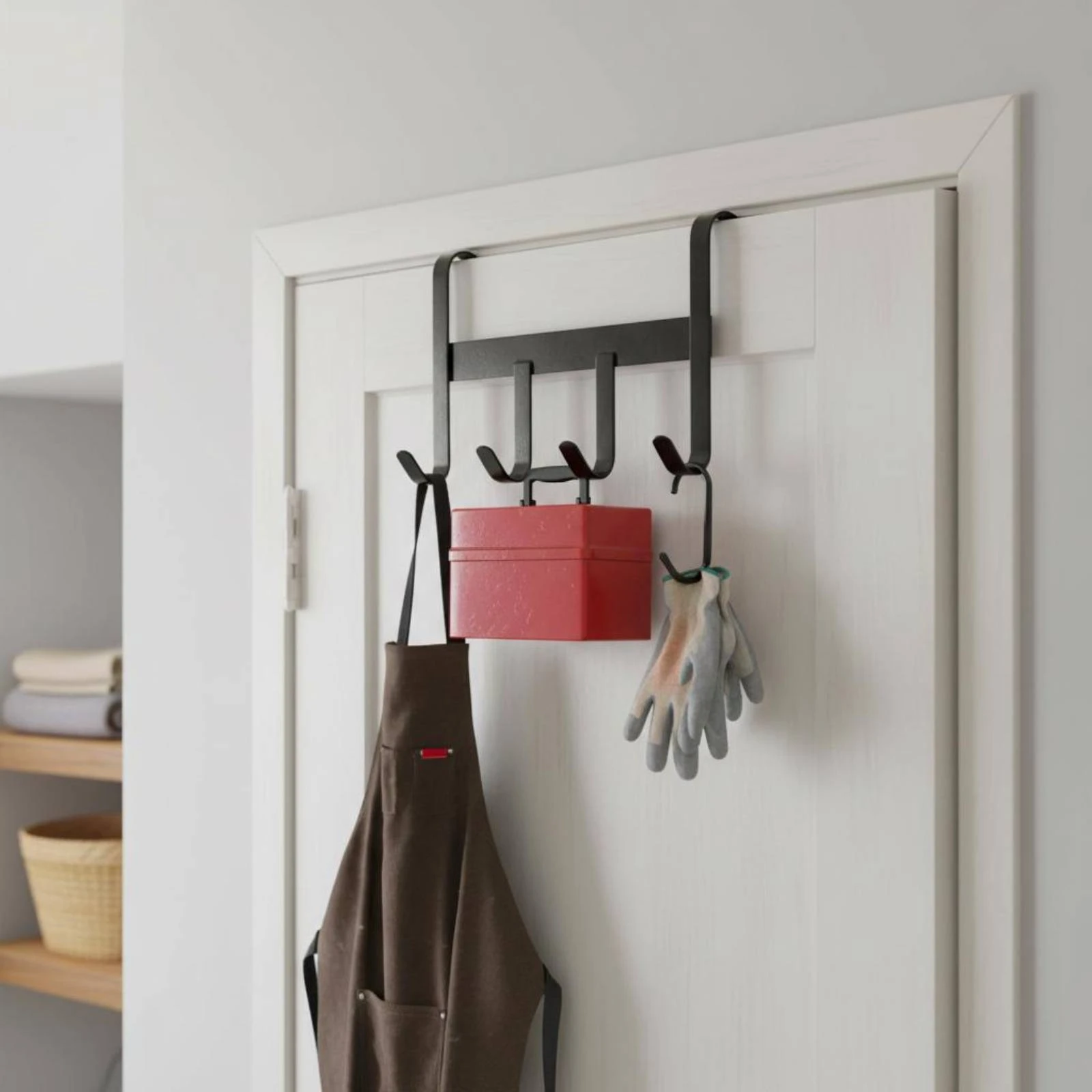

Horse Tack Hook Rack Heavy-Duty Double Hook Saddle Rack Saddle Hanger Space-Saving Livestock Equipment Multi Use for Stable