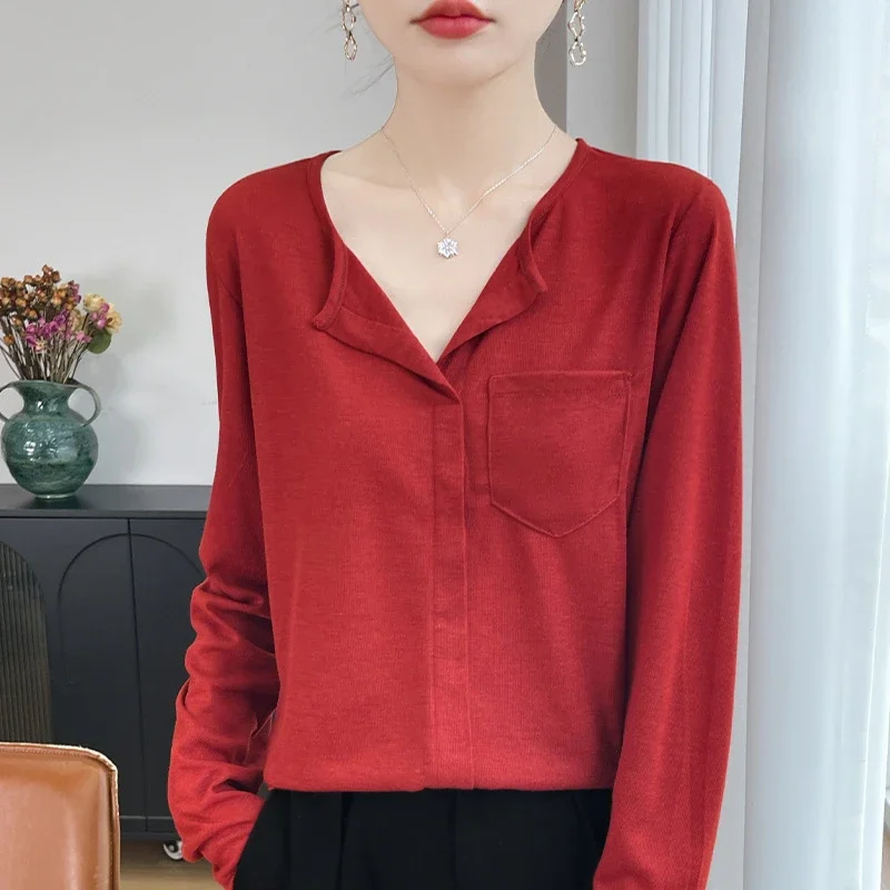 Chic Casual Long Sleeve Knit Top Notched V Neck Pocket Design Loose Fit Basic T Shirt For Women Spring