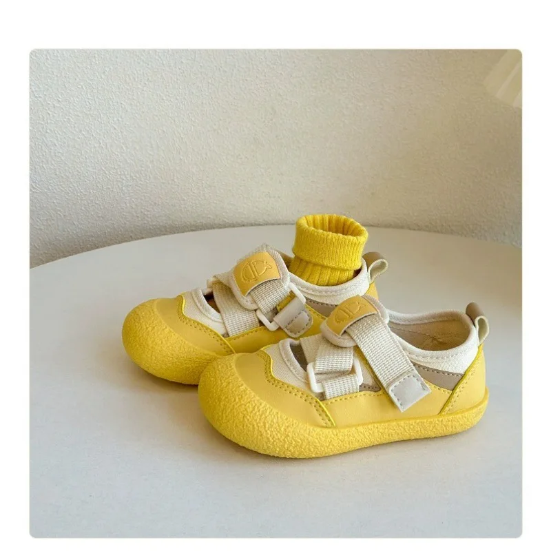 2024 New Kids Canvas Shoes Soft Sole Flat Sneakers Casual Shallow Anti-Slip Rubber Bottom Baby Boys Girls Outdoor Sports Sandals