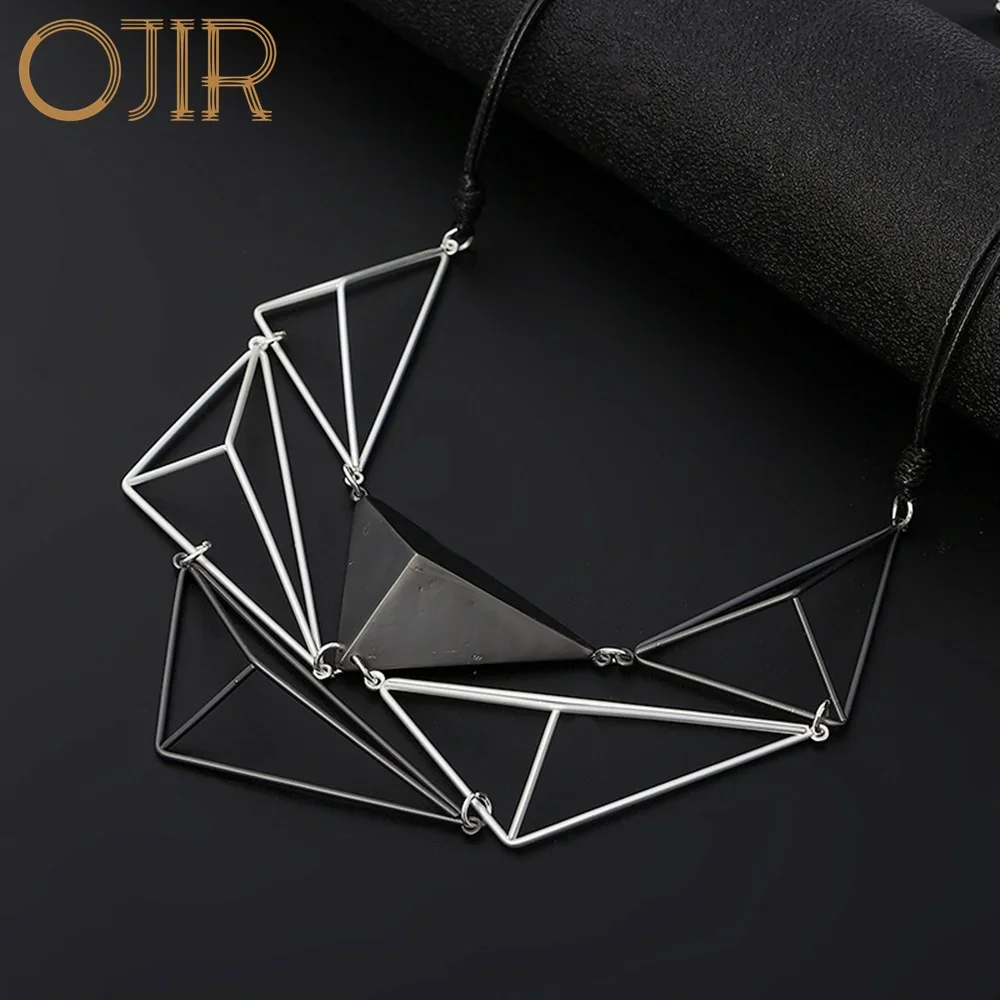 Vintage Geometric Statement Long Chains Around the Neck Unusual Things Collares Necklace for Women 2024 Korean Fashion Jewelry