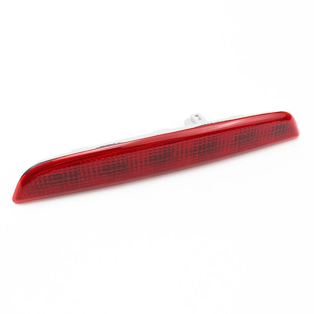 Rear Third Brake Light High Mounted Tail Stop Fog Lamp for Mitsubishi Outlander GF4W GF8W 2013-2016 8334A113