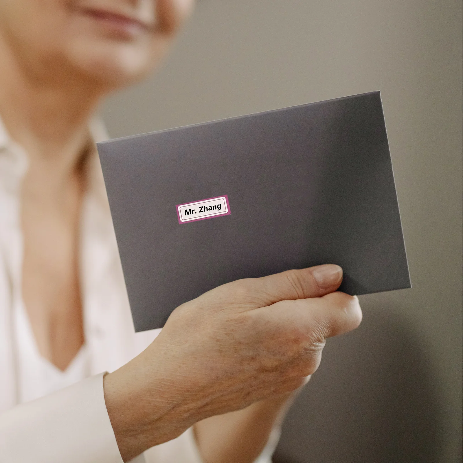 20 ورقة تسميات اسم متعددة الأغراض لصناديق التخزين المجلدات أجهزة الكمبيوتر المحمولة علامات لاصقة مقاومة للماء لحاويات المواد الغذائية أنابيب المختبر #4