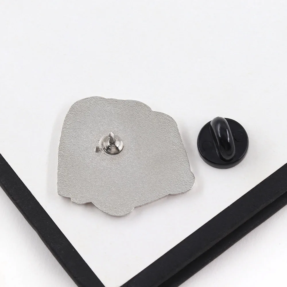 Lustige berühmte Kunstparodie-Emaille-Pins, kreative Schweinchen-Broschen mit Perlenohrring, niedliche rosa Schweinchen-Abzeichen, Rucksack-Anstecknadel, Schmuck – Detail 3