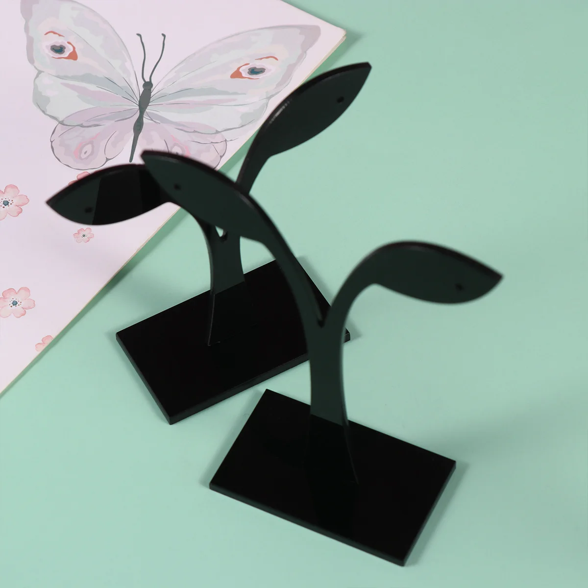 

6Pcs Leaf Acrylic Earring Display Stand Stylish Disassemble Jewelry Rack for Studs Organizer Black Use