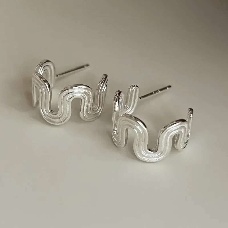 

Real 925 Sterling Silver Geometric Irregular Wave Letter C Stud Earrings for Women Trendy Fine Jewelry Personality Accessory